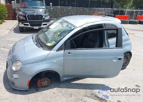 2013 Fiat 500 Sport z USA, uszkodzony, nr VIN 3C3CFFBR8DT587247